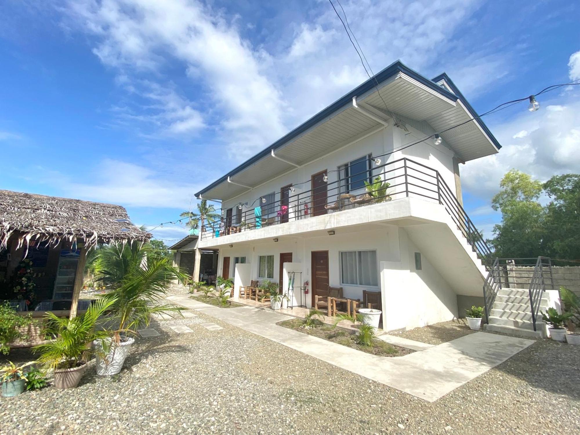 Coconut Inn Moalboal Exterior foto